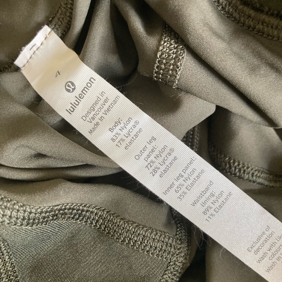 Lululemon Fast and Free shorts size 4 - Picture 5 of 5